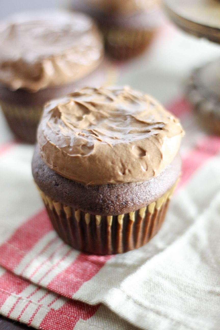 Chocolate Cupcakes | Dough-Eyed