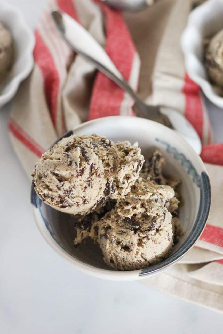 Coffee Chocolate Chip Ice Cream | Dough-Eyed