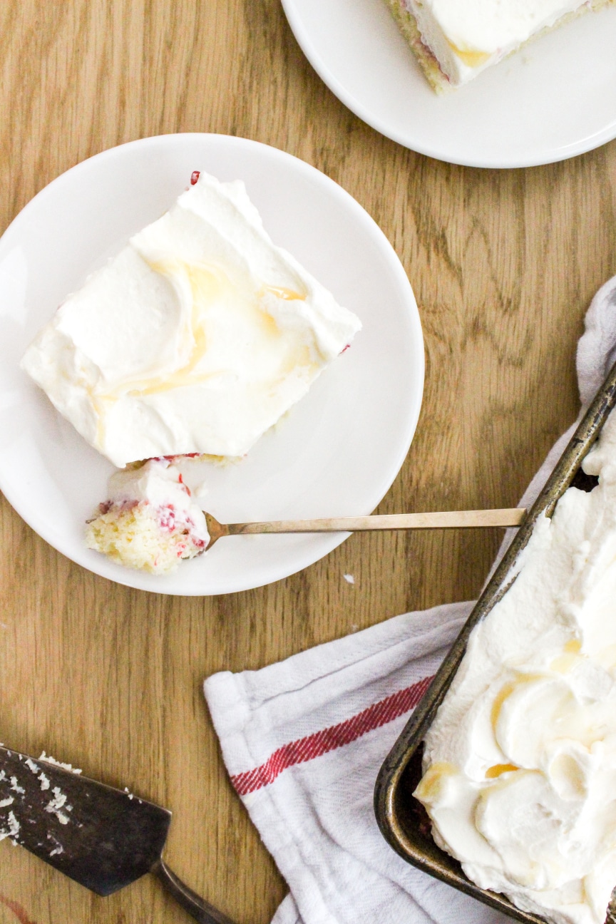 Raspberry Vanilla Sheet Cake - Oh So Delicioso